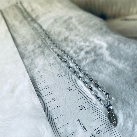 VICTORIAN TRADING CO. | Small Round Clear Beaded Necklace Silver Tone - Picture 5 of 8